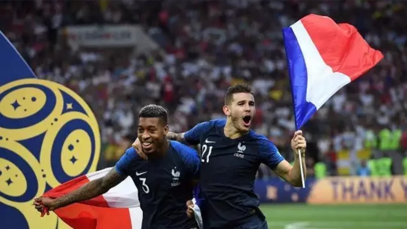 Thậm chí Lucas Hernandez đã có mọi thứ khi còn rất trẻ Thậm chí Lucas Hernandez đã có mọi thứ khi còn rất trẻ