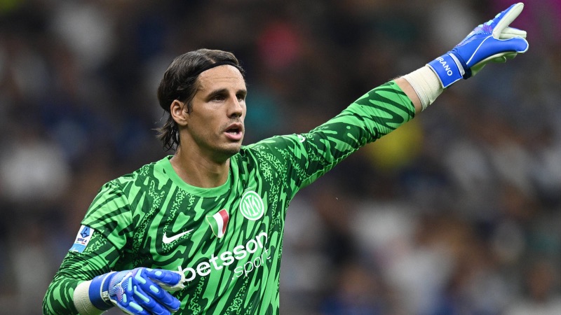Yann Sommer - Muộn nhưng tuyệt vời