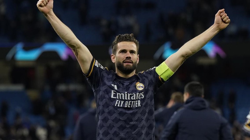 Nacho Fernandez gần như đã giành cả sự nghiệp cho Real Madrid Nacho Fernandez gần như đã giành cả sự nghiệp cho Real Madrid